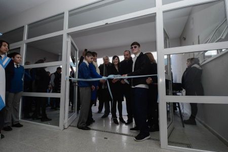 Inauguraron el nuevo edificio del Secundario Provincial N° 49 y la Industrial N° 12 de Piedra Buena