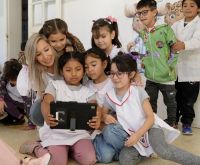 “Un libro abre puertas y genera oportunidades”: crece el Plan Provincial de Alfabetización en Santa Cruz