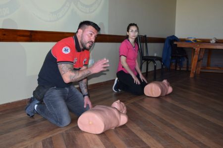 Brindaron capacitación de RCP en Centros de Jubilados Judiciales