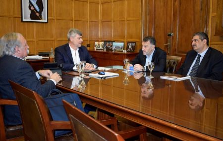 Provincia busca que se reactive la instalación de la Planta de Silos en Punta Quilla