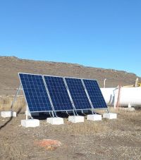 Proveen e instalan equipos fotovoltaicos en instituciones públicas