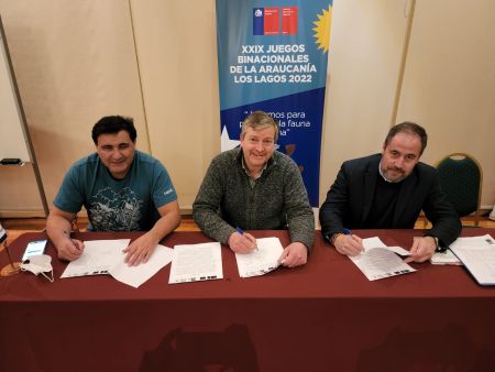 Se firmó un acta acuerdo para el fortalecimiento deportivo de la Patagonia Sur entre Argentina y Chile