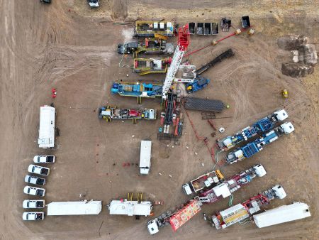 Destacan incorporación de nuevas tecnologías para vigilancia en yacimientos petroleros
