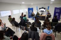 Charla "Dimensiones subjetivas de la adopción"