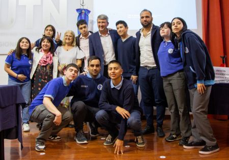 Presentaron la Escuela Profesional Secundaria en Río Gallegos