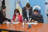 El Gobierno Provincial y el Municipio de Río Gallegos firmaron un convenio para ordenar la oferta turística