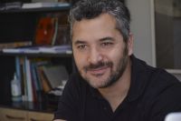 Ramos contó sobre la convocatoria a la 31ª Feria Provincial del Libro en Santa Cruz. 