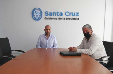 Autoridades provinciales avanzan en la gestión de proyectos para obras en Santa Cruz