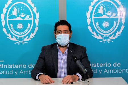 Aballay: “Hoy comenzó la vacunación al personal de policía en Río Gallegos”