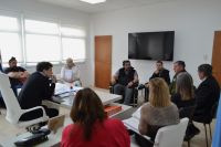 Las autoridades de Educación mantuvieron la primera reunión con representantes de AMET y ADOSAC