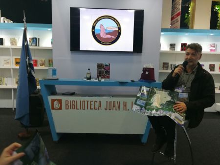 Los Parques Nacionales Santacruceños en la Feria Internacional del Libro