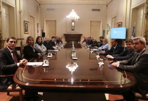 Alicia participó de una reunión de Gobernadores convocada por el  Presidente