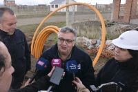 Autoridades Provinciales recorrieron obras de extensión de la red de gas en Barrio 22 de Septiembre