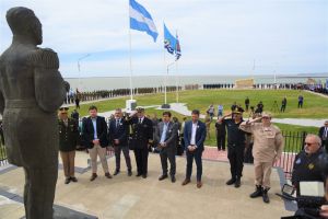 El Gobierno acompañó los festejos del cumpleaños 144 de Puerto Santa Cruz