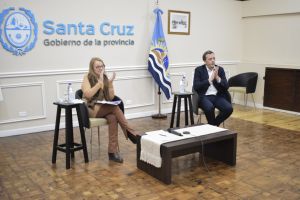 El Gobierno de Santa Cruz y ENOHSA realizaran obras de agua y saneamiento en distintas localidades