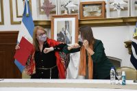 La gobernadora Alicia Kirchner y la ministra de Seguridad de la Nación, Sabina Frederic firmaron acuerdos de cooperación