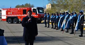 De La Torre: “Esta autobomba está destinada al servicio de la comunidad de Puerto San Julián”