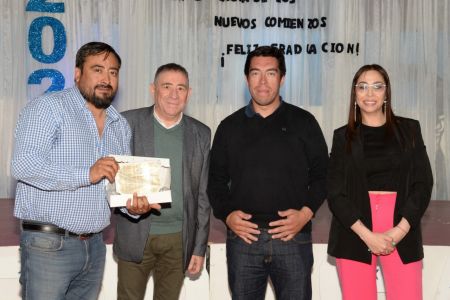 Puerto San Julián: Más de 98 estudiantes recibieron sus certificaciones de egresados del CFEyAP N°6