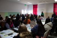 Docentes de 28 de Noviembre participaron de un espacio de diálogo, intercambio y reflexión en torno al contexto actual