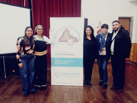 Educación participó del “Wiñoy Tripantü” en Puerto Santa Cruz