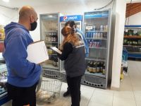 Concretan controles a comercios y supermercados en El Calafate y El Chaltén
