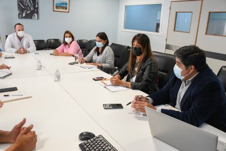 Salud refuerza la articulación con hospitales de El Calafate