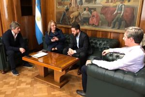 Alicia se reunió con el Ministro de Finanzas Caputo