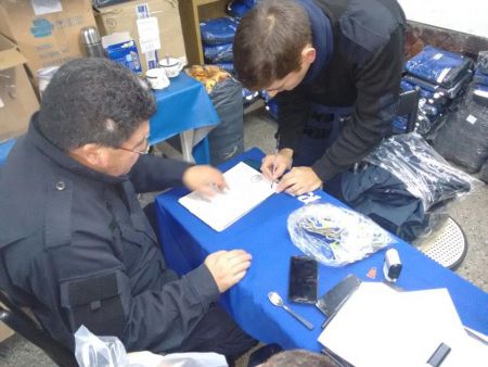 Finalizó el primer periodo de entrega de Uniformes  a la Policía de la Provincia