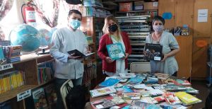La Colección “Leer abre mundos” llega a las escuelas santacruceñas