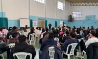 Seguridad: Docentes y alumnos participaron de taller contra el bullying, ciberbullying y grooming