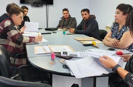 Apertura de licitaciones para la adquisición de mamelucos destinados al personal de SPSE.