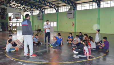 Niños del Barrio San Benito asistirán a Encuentro Provincial de Mini Básquet en Río Turbio