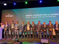 Claudio Vidal en ArminerA 2025: “La minería es un eje estratégico para el desarrollo de Santa Cruz”
