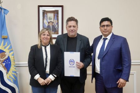 El gobernador Claudio Vidal puso en funciones a nuevas autoridades del Ejecutivo Provincial