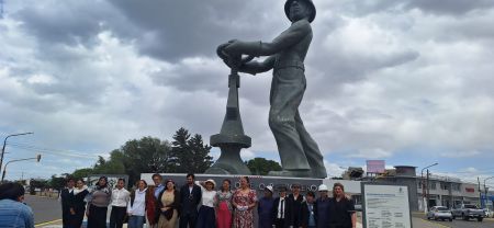 Turismo acompañó una propuesta histórica por el aniversario de Caleta Olivia