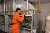 Educación fortalece el sistema de calefacción y luminarias en la Escuela Provincial Primaria N°46