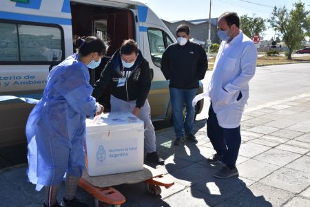 Concretan operativo de distribución de la vacuna Sputnik V a localidades de Zona Norte
