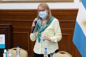Alicia valoró la labor de lxs agentes territoriales en el marco del &quot;Vacunate en casa&quot;