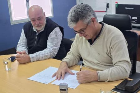 El presidente de SPSE, Matías Cortijo, encabezó la firma del Acta de Inicio de dos obras estratégicas.