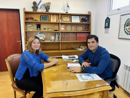 El presidente del CAP se reunió con la intendenta de Los Antiguos, Zulma Neira.