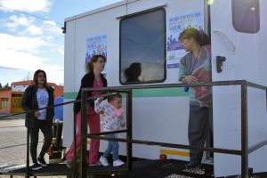 Las unidades sanitarias móviles comenzaron a recorrer la provincia