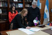 El Gobierno firmó la carta para el diseño del plan quinquenal de Ciencia y Tecnología con Nación