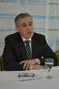 González: &quot;Trabajamos para llevarle soluciones a los santacruceños y santacruceñas&quot;