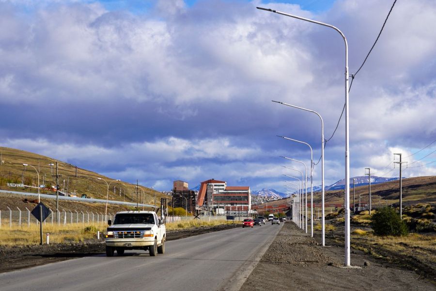 Servicios Públicos continúa con las obras de energía en Río Turbio
