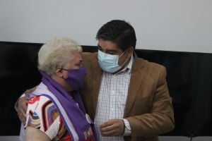 Salud entregó carnet sanitarios para pacientes oncológicos