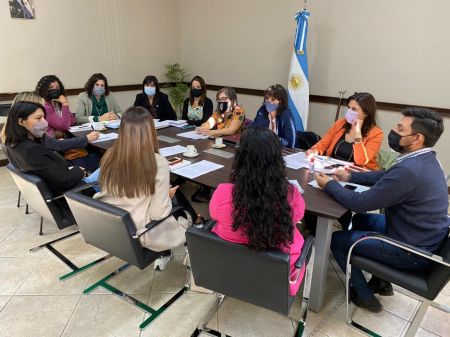 Formalizan encuentro para la reglamentación de la Mesa MARES