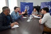 La ministra de Salud y Ambiente, Lorena Ross, junto a su equipo de trabajo