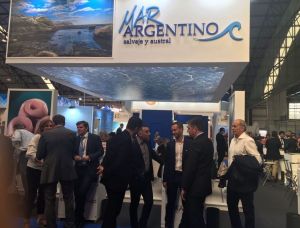 Santa Cruz presente en la Feria de Pesca de Vigo