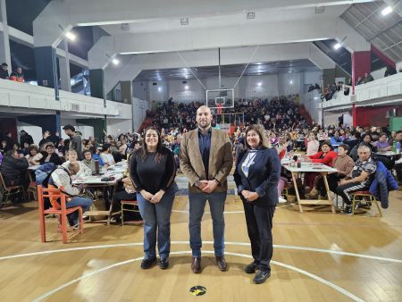 Más de 650 personas celebraron el 42° aniversario de Lotería de Santa Cruz con un Telebingo Especial