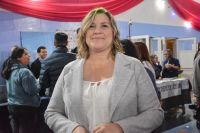 Lorena Ross: “Acercamos controles, vacunas y los servicios de Salud a cada barrio”